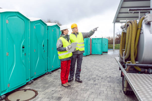 Best Portable Restroom Setup and Delivery  in Belville, NC